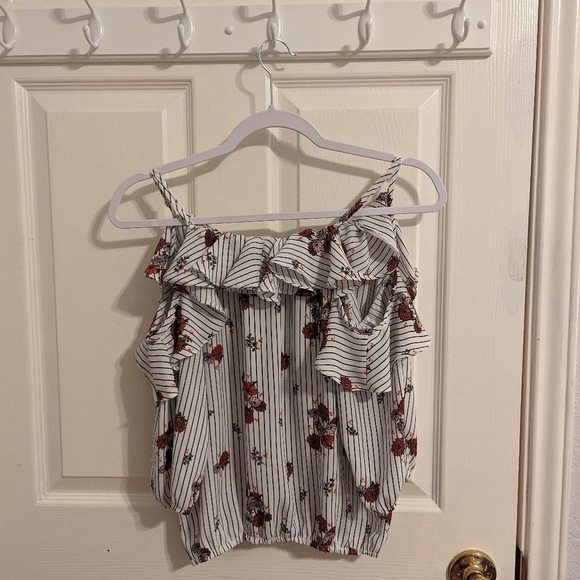 3/$15🧡 Wishful Park Girl's Top - Picture 8 of 11